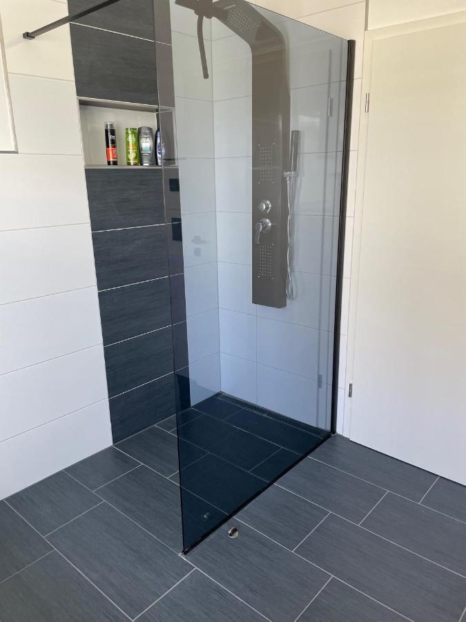 Apartments Saaldorf-Ferienhaus Mit 6 Apartments 45Qm-120Qm Direkt Am Thueringer Meer-Bleilochtalsperre Bad Lobenstein Eksteriør bilde