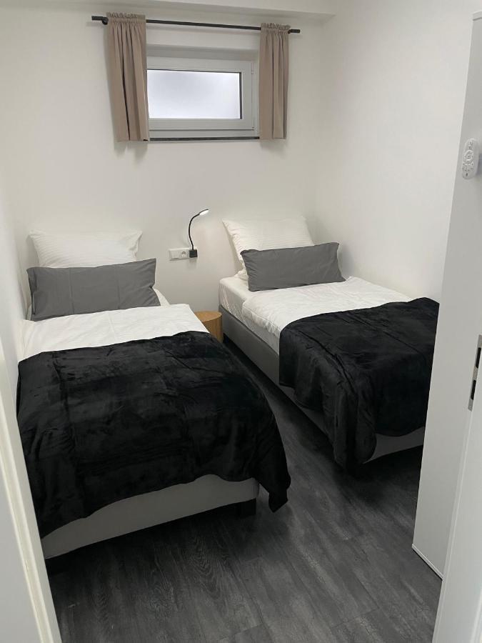 Apartments Saaldorf-Ferienhaus Mit 6 Apartments 45Qm-120Qm Direkt Am Thueringer Meer-Bleilochtalsperre Bad Lobenstein Eksteriør bilde