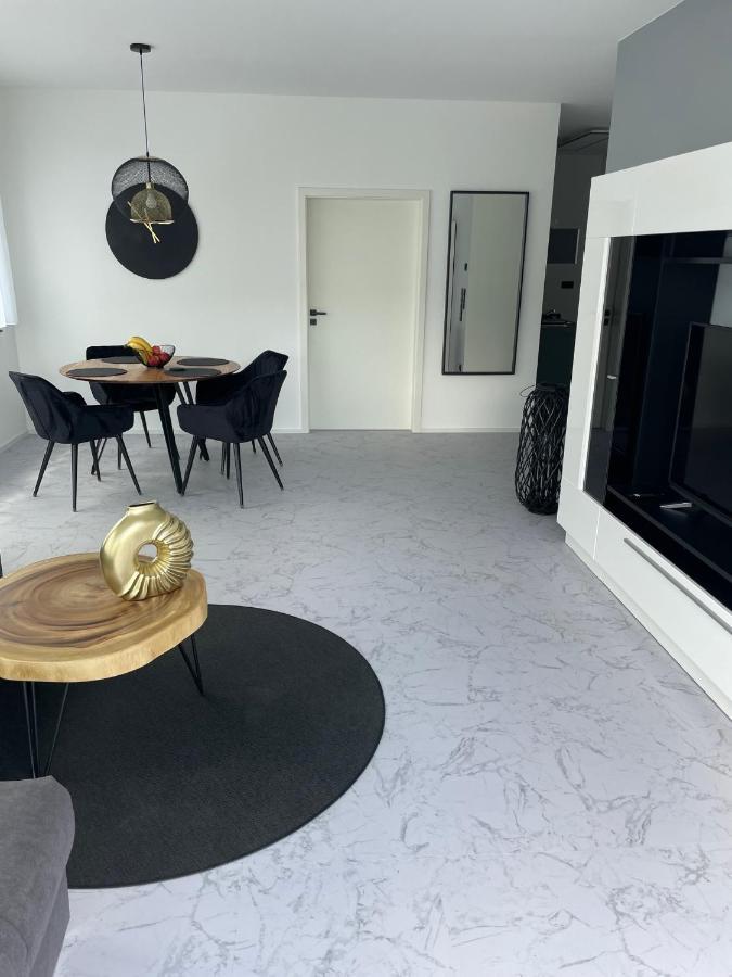 Apartments Saaldorf-Ferienhaus Mit 6 Apartments 45Qm-120Qm Direkt Am Thueringer Meer-Bleilochtalsperre Bad Lobenstein Eksteriør bilde
