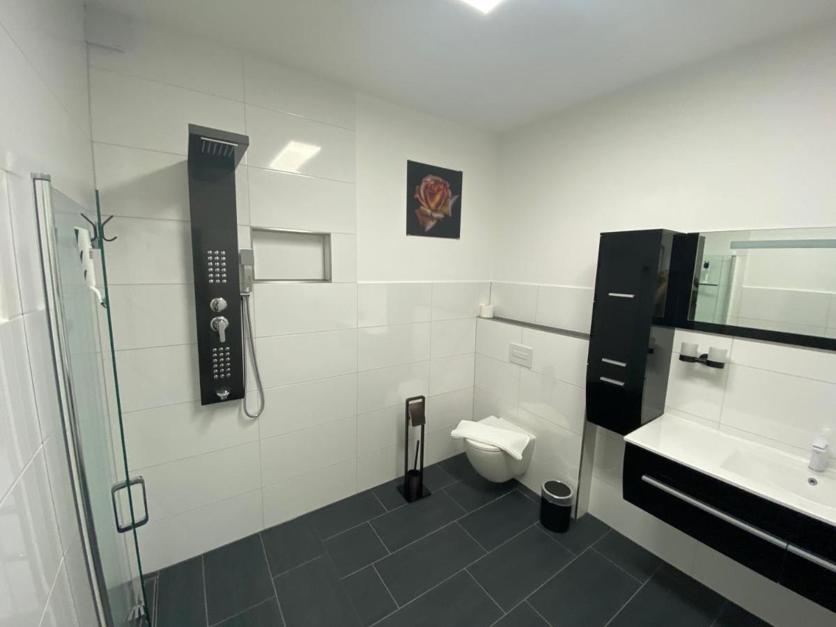 Apartments Saaldorf-Ferienhaus Mit 6 Apartments 45Qm-120Qm Direkt Am Thueringer Meer-Bleilochtalsperre Bad Lobenstein Eksteriør bilde